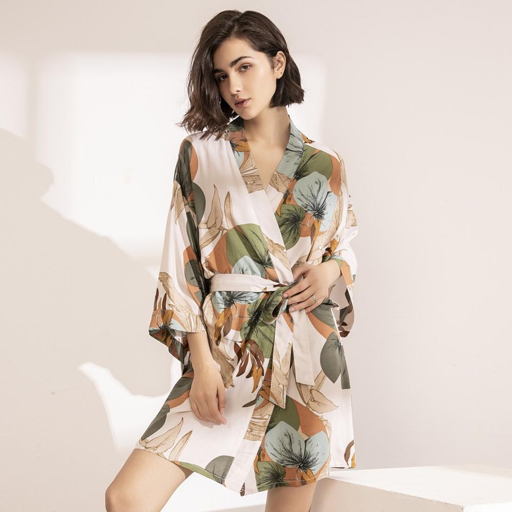 Women's quilted kimono